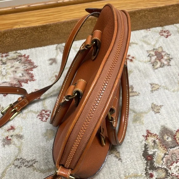 Vintage Dooney & Burke purse and matching wallet - Picture 7 of 14